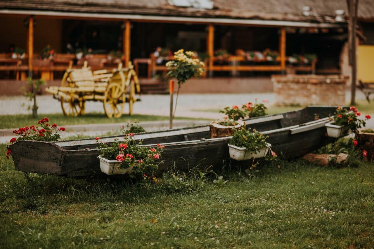 Vukovarska Kuca Hotel Exterior photo